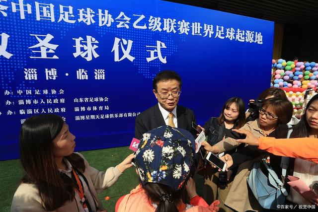 名记：梅西团队从未和巴萨接触过 巴萨没具体报价