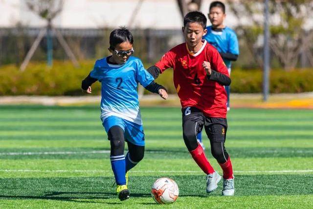 罗马诺：巴黎3300万报价日本门将铃木彩艳 领先尤文
